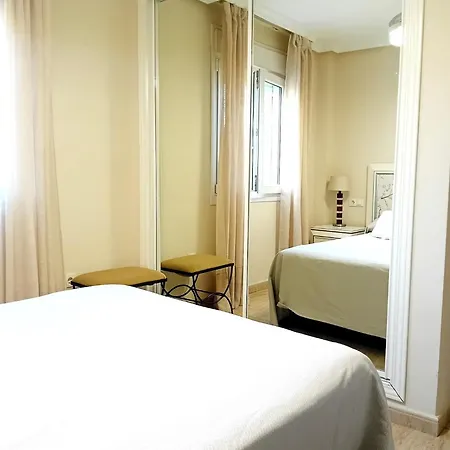 Balcon De Apartment